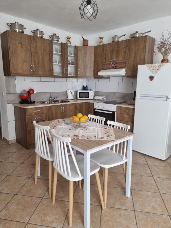 Apartament Sweet Stone House Hydra  Zewnętrze zdjęcie